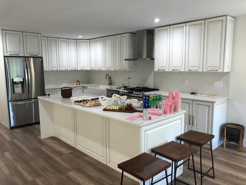 510 West North Vancouver completion image