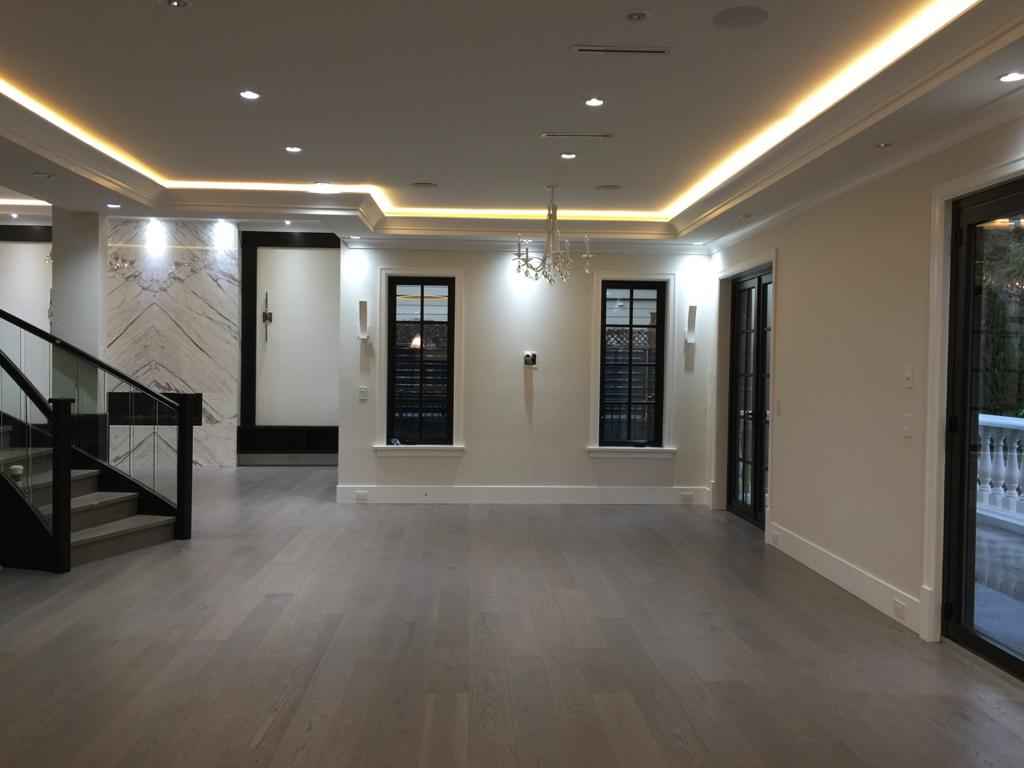 Loraine project exterior